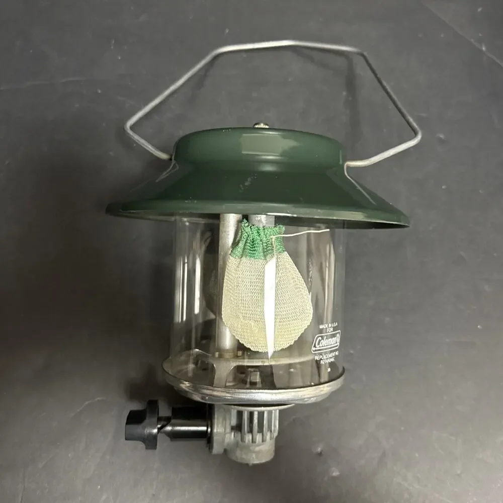 Coleman Propane Lantern One Mantle Lantern 5150 With Plastic Case Tested No Tank